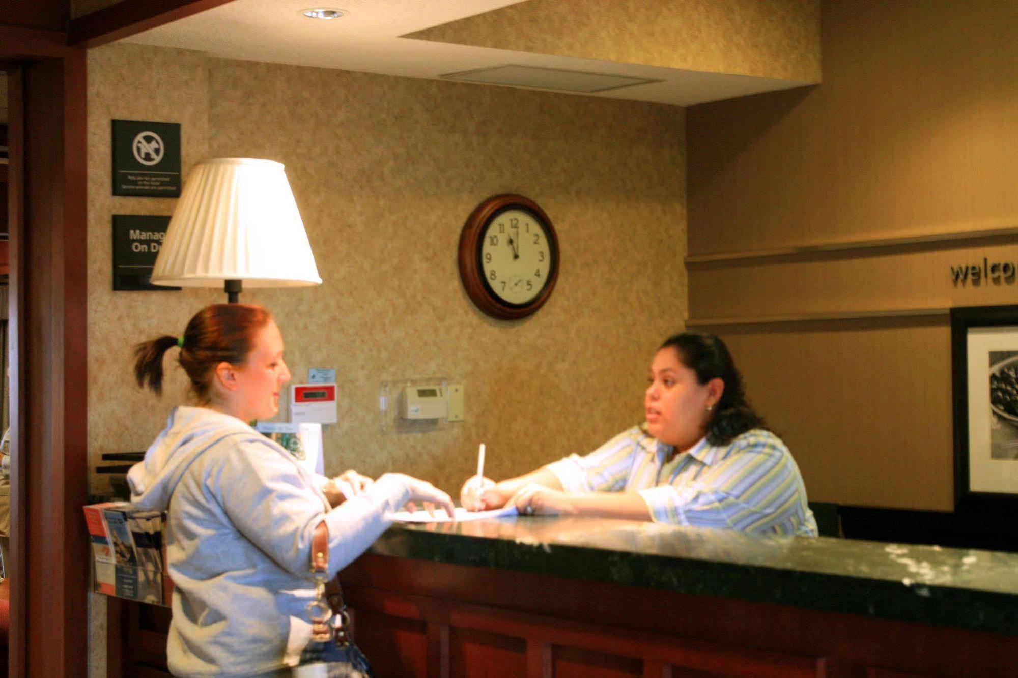 Hampton Hotel 3*