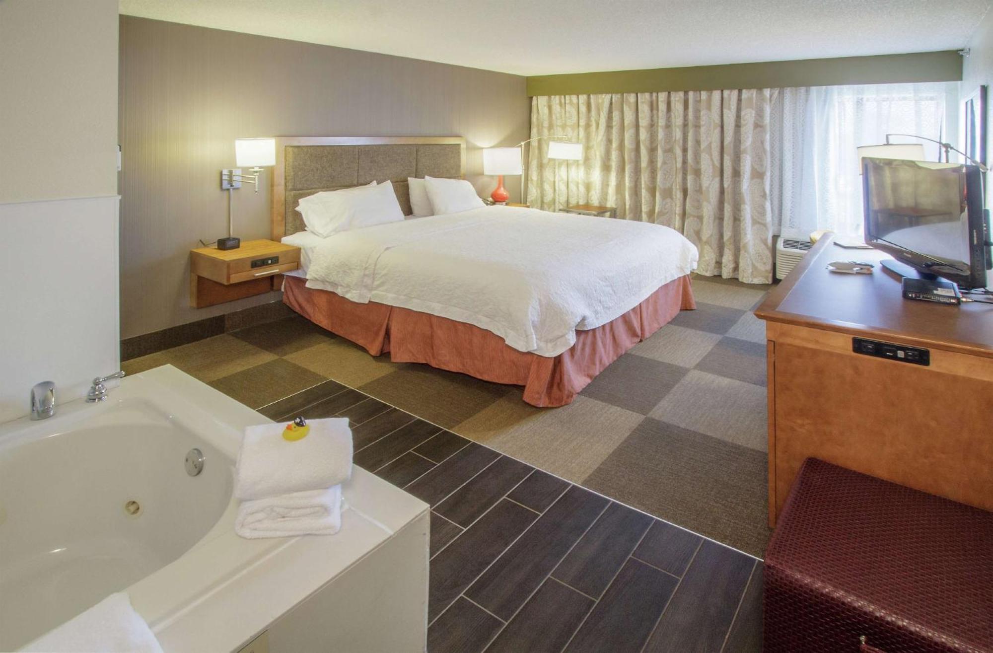 Hampton Hotel 3*